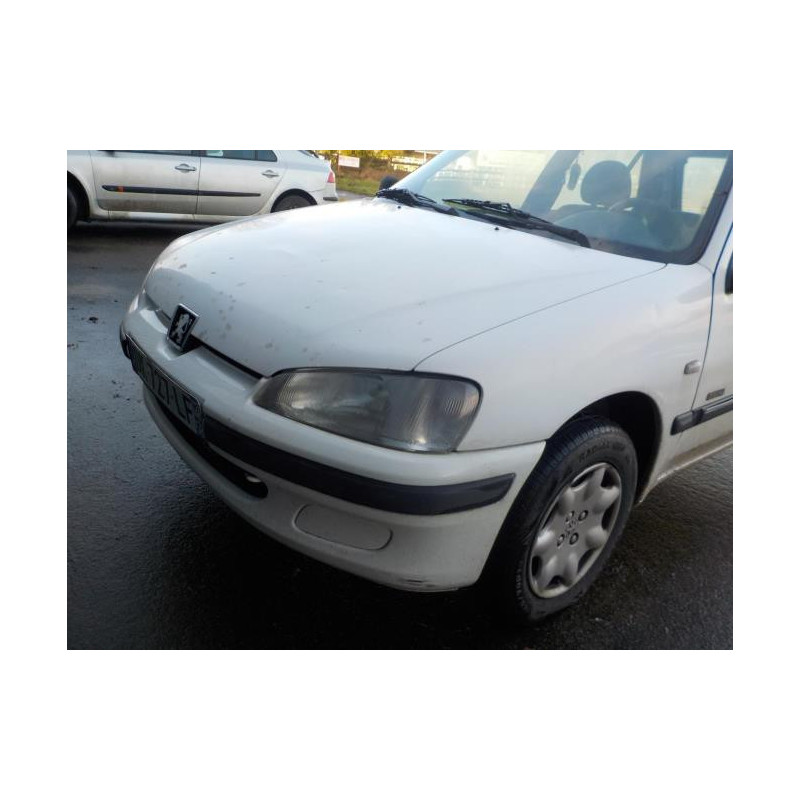 Feu arriere stop central PEUGEOT 106 PHASE 2 d’occasion
