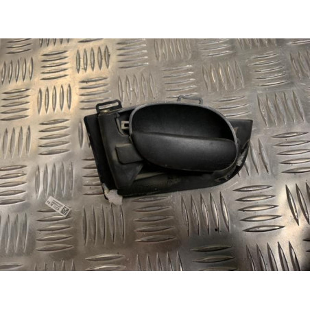 Poignee interieur arriere gauche PEUGEOT 206 PHASE 1 d’occasion