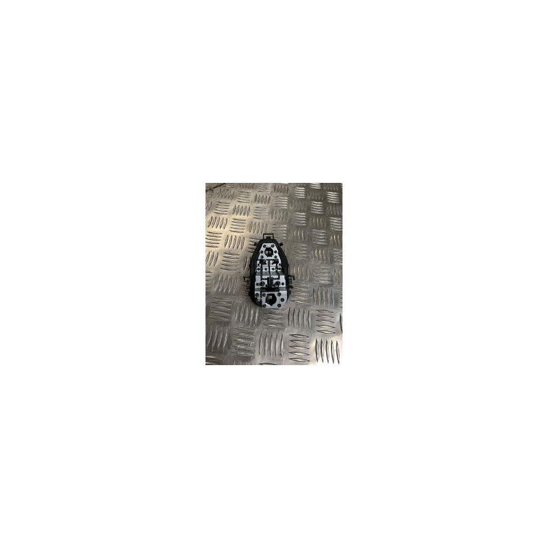 Platine feu arriere gauche RENAULT CLIO 4 PHASE 2 d’occasion
