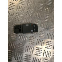 Commande autoradio RENAULT CLIO 4 PHASE 2 d’occasion