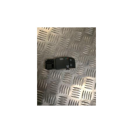 Commande autoradio RENAULT CLIO 4 PHASE 2 d’occasion