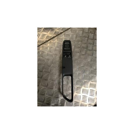 Interrupteur de leve vitre avant gauche RENAULT CLIO 4 PHASE 2 d’occasion