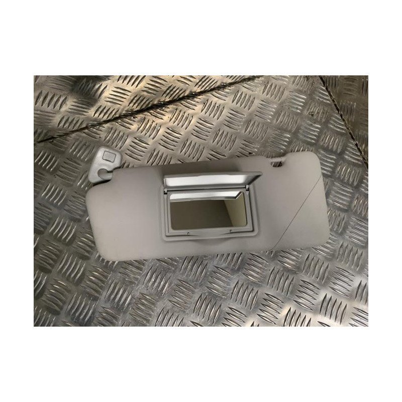 Pare soleil gauche RENAULT CLIO 4 PHASE 2 d’occasion