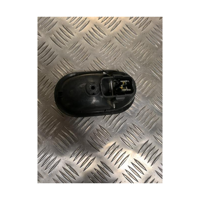 Poignee interieur avant gauche RENAULT CLIO 3 PHASE 1 d’occasion