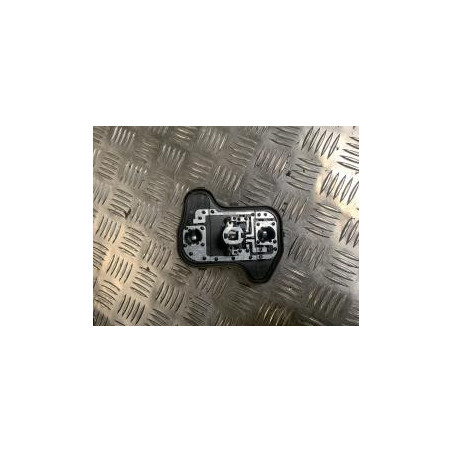 Platine feu arriere droit VOLKSWAGEN  d’occasion