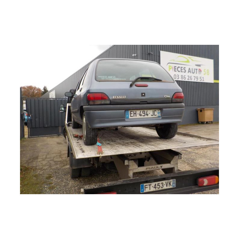 Aerateur tableau de bord avant droit RENAULT CLIO 1 PHASE 3 d’occasion