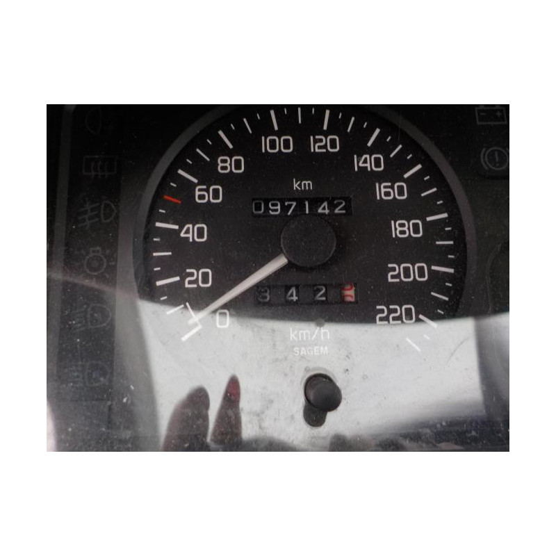 Aerateur tableau de bord avant droit RENAULT CLIO 1 PHASE 3 d’occasion