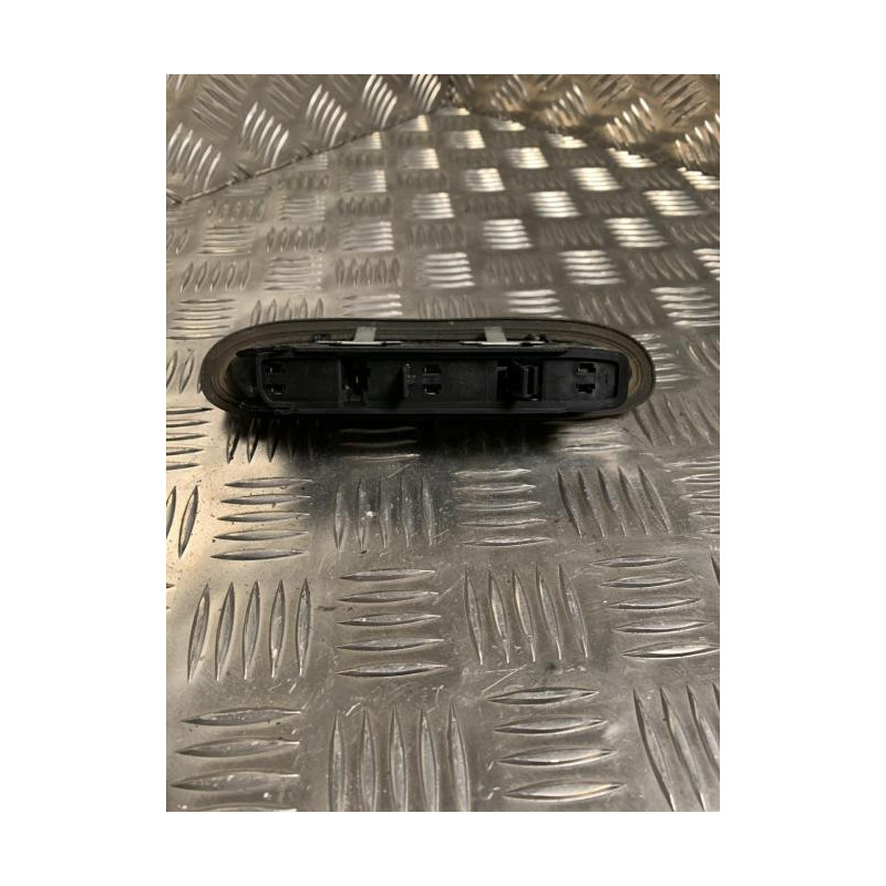 Feu arriere stop central RENAULT CLIO 1 PHASE 3 d’occasion