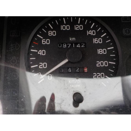 Feu arriere stop central RENAULT CLIO 1 PHASE 3 d’occasion