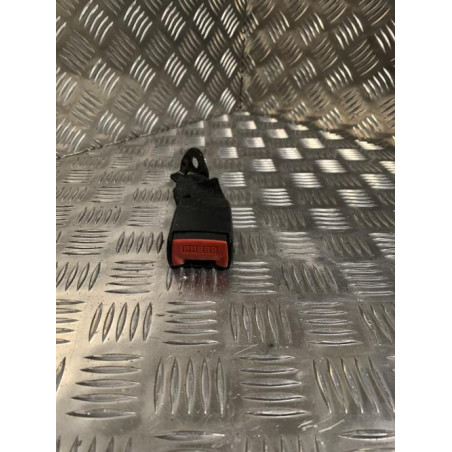 Attache ceinture arriere gauche RENAULT CLIO 1 PHASE 3 d’occasion