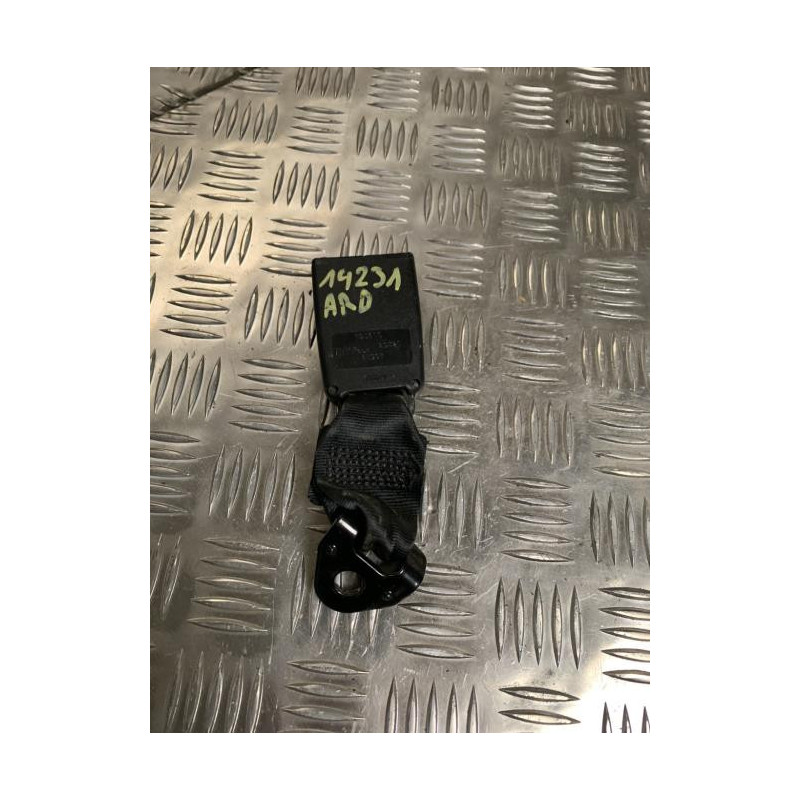 Attache ceinture arriere droit RENAULT CLIO 1 PHASE 3 d’occasion