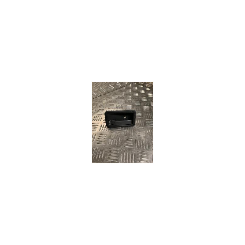 Poignee interieur avant gauche RENAULT CLIO 1 PHASE 3 d’occasion