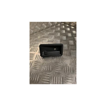 Poignee interieur avant gauche RENAULT CLIO 1 PHASE 3 d’occasion