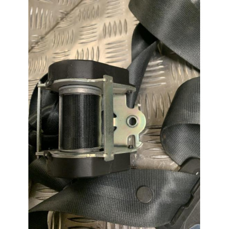 Ceinture arriere droit RENAULT MEGANE 3 PHASE 3 BREAK d’occasion