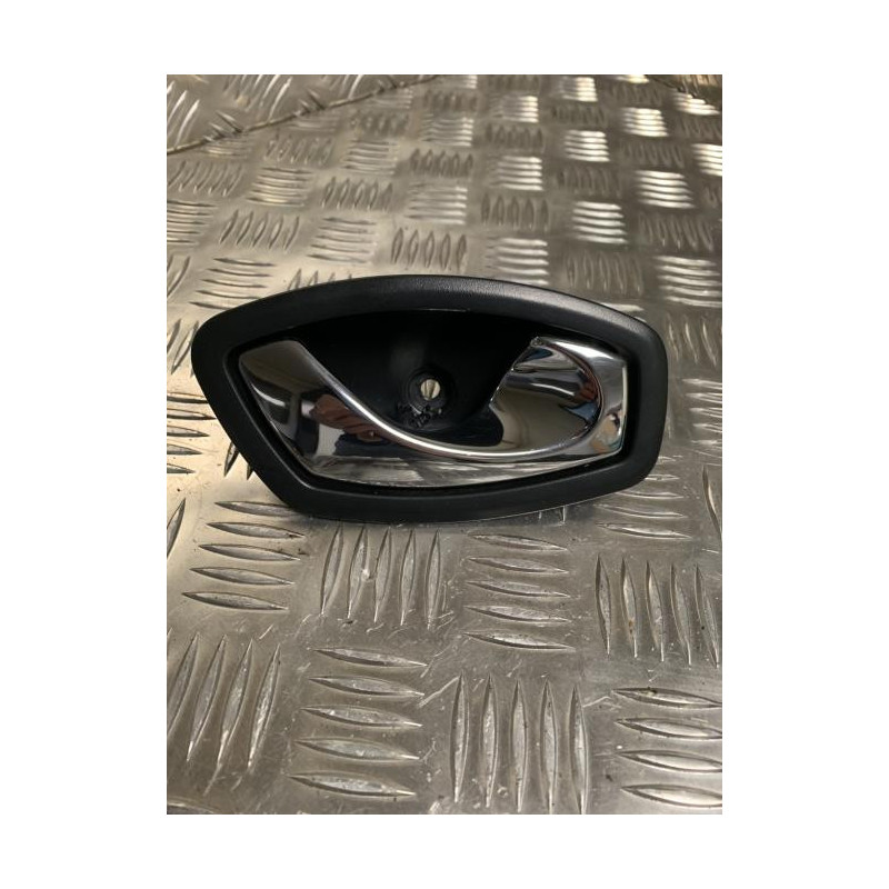 Poignee interieur avant droit RENAULT MEGANE 3 PHASE 3 BREAK d’occasion