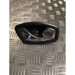 Poignee interieur arriere droit RENAULT MEGANE 3 PHASE 3 BREAK d’occasion