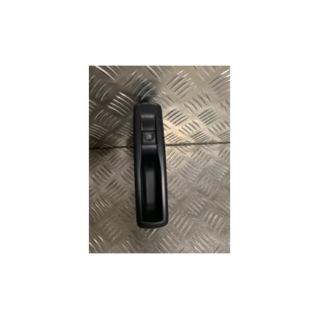 Interrupteur de leve vitre arriere gauche RENAULT MEGANE 3 PHASE 3 BREAK d’occasion