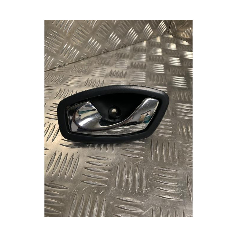 Poignee interieur avant gauche RENAULT MEGANE 3 PHASE 3 BREAK d’occasion