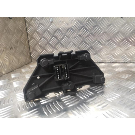 Platine feu arriere droit PEUGEOT 605 PHASE 1 d’occasion