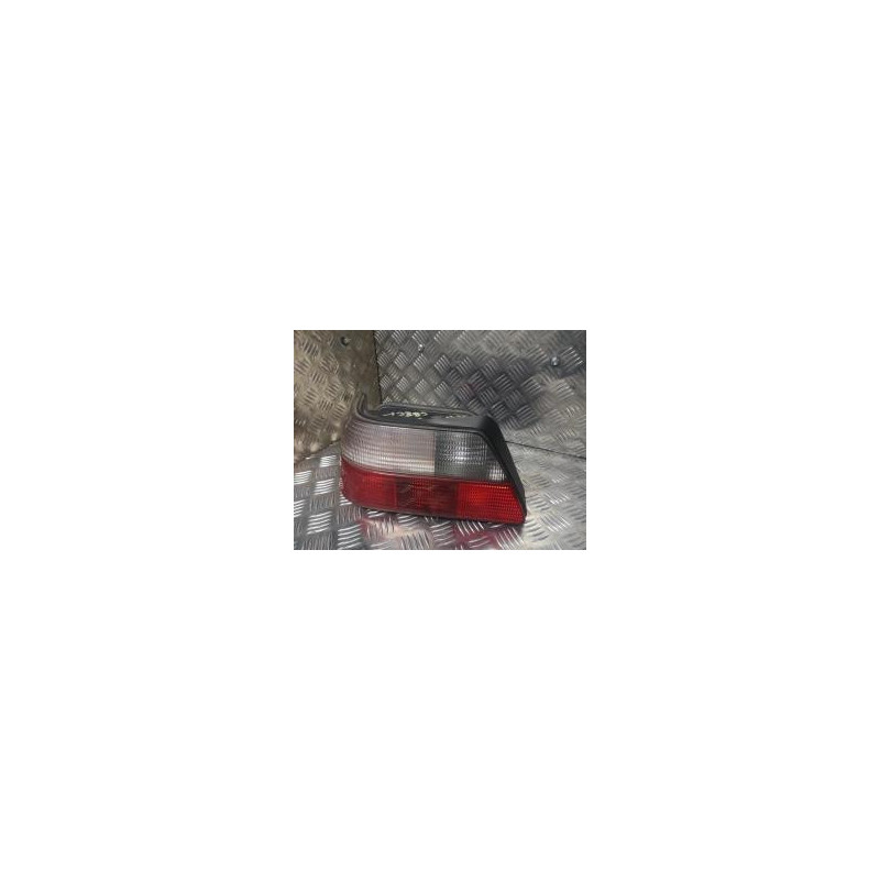 Feu arriere principal gauche (feux) PEUGEOT 605 PHASE 1 d’occasion