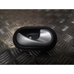 Poignee interieur avant droit DACIA LOGAN 1 PHASE 1 d’occasion