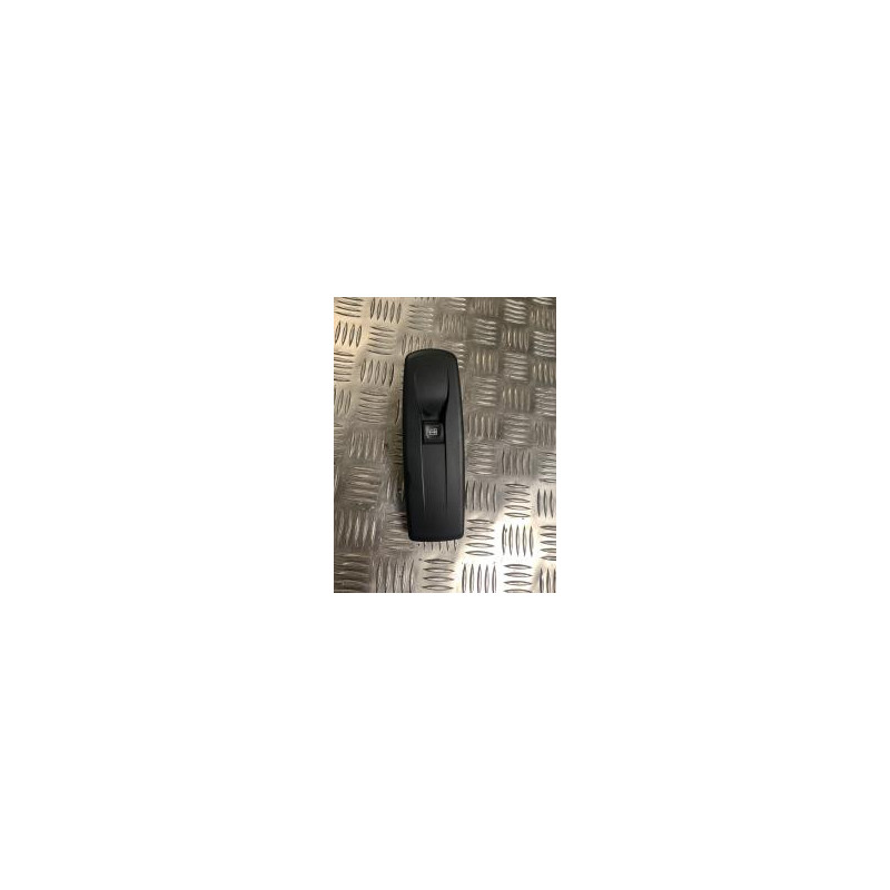 Interrupteur de leve vitre avant droit RENAULT MEGANE 3 PHASE 3 BREAK d’occasion