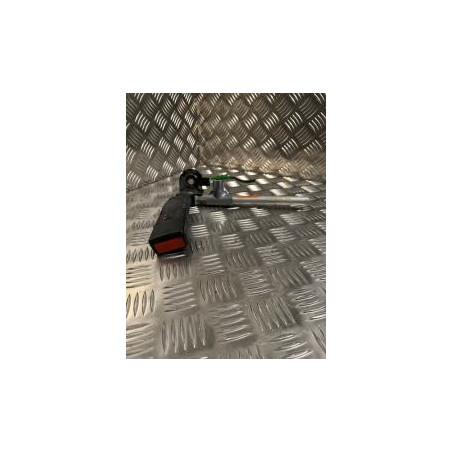 Attache ceinture arriere gauche MERCEDES  d’occasion