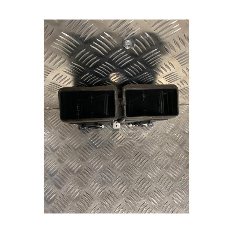 Aerateur tableau de bord KIA SPORTAGE 2 PHASE 1 d’occasion