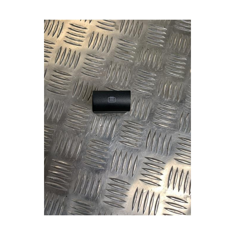 Commande degivrage lunette arriere SEAT IBIZA 2 PHASE 3 d’occasion