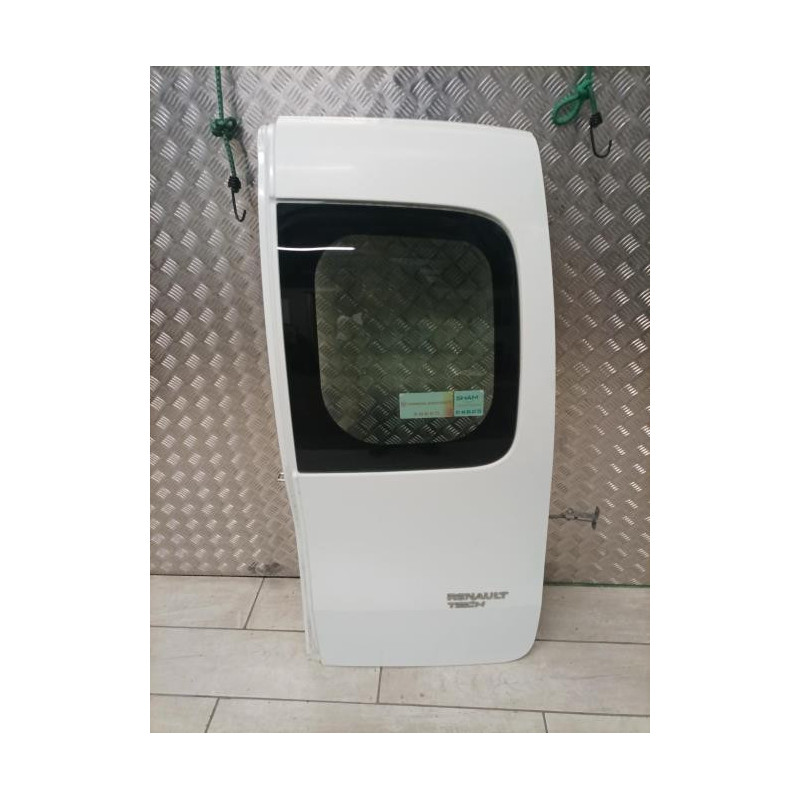 Porte de coffre droit RENAULT KANGOO 2 PHASE 1 d’occasion