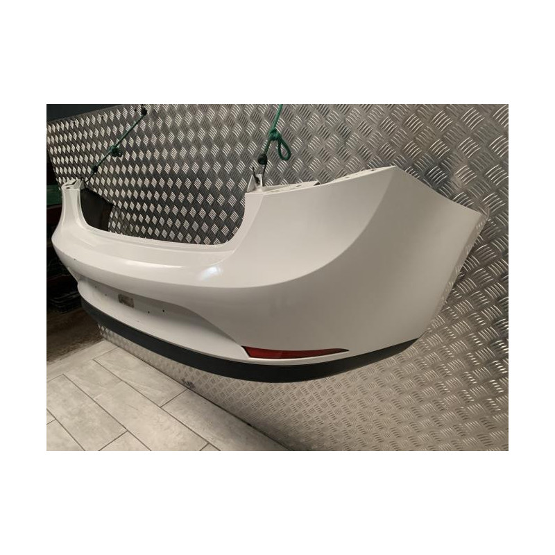 Pare choc arriere SEAT IBIZA 4 PHASE 1 d’occasion