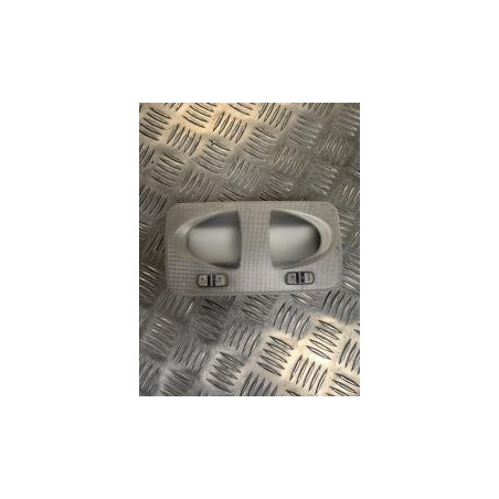 Eclairage de plafonnier FIAT PUNTO 2 PHASE 1 d’occasion