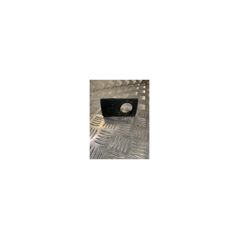 Commande de reglage hauteur de phare SKODA FABIA 1 PHASE 1 BREAK d’occasion