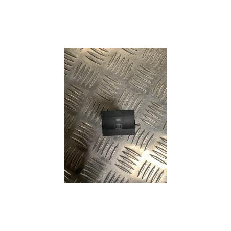 Commande degivrage lunette arriere SKODA FABIA 1 PHASE 1 BREAK d’occasion