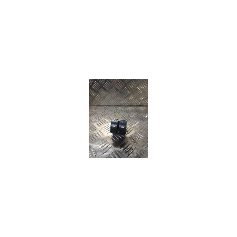 Interrupteur de leve vitre avant gauche RENAULT SCENIC 2 PHASE 1 d’occasion