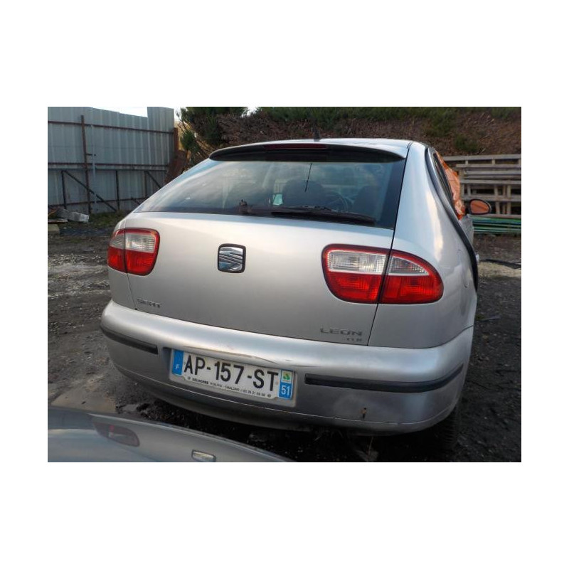 Feu arriere secondaire droit (feux) SEAT LEON 1 d’occasion