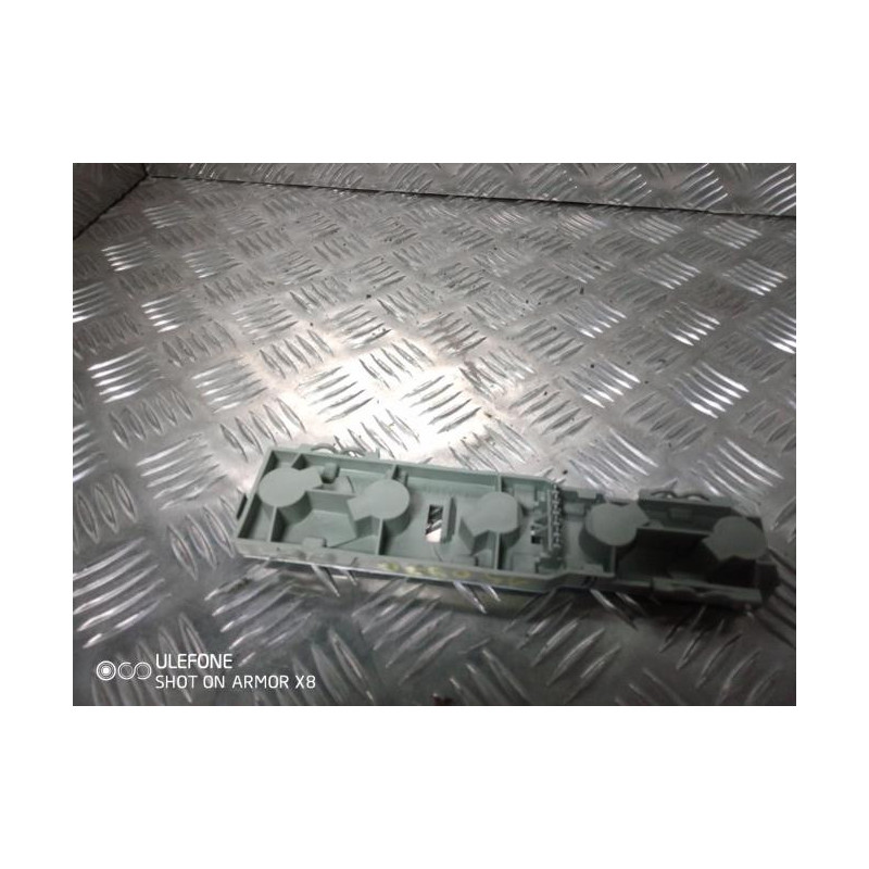 Platine feu arriere gauche MICROCAR VIRGO d’occasion