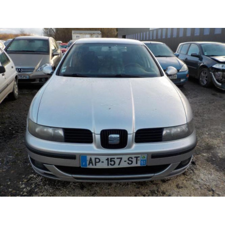 Retroviseur gauche SEAT LEON 1 d’occasion