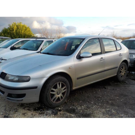 Retroviseur gauche SEAT LEON 1 d’occasion