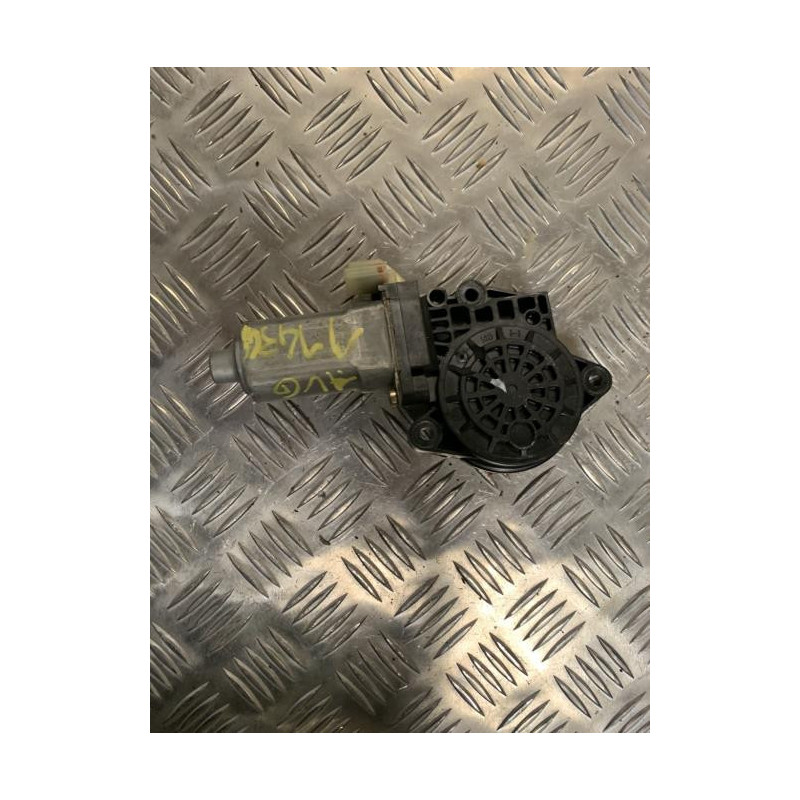 Moteur leve vitre avant gauche KIA SPORTAGE 2 PHASE 1 d’occasion