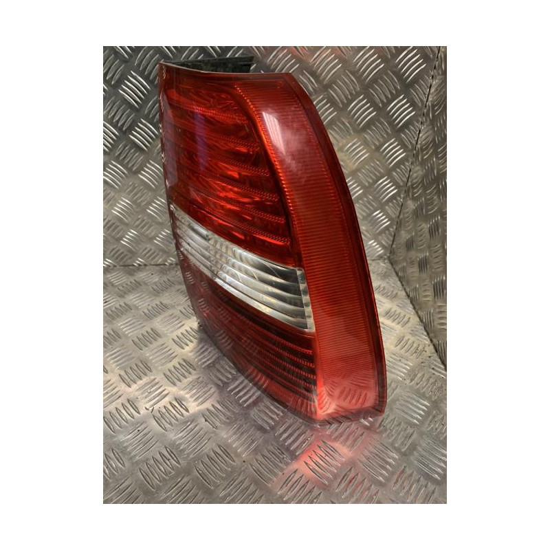 Feu arriere principal droit (feux) KIA SPORTAGE 2 PHASE 1 d’occasion