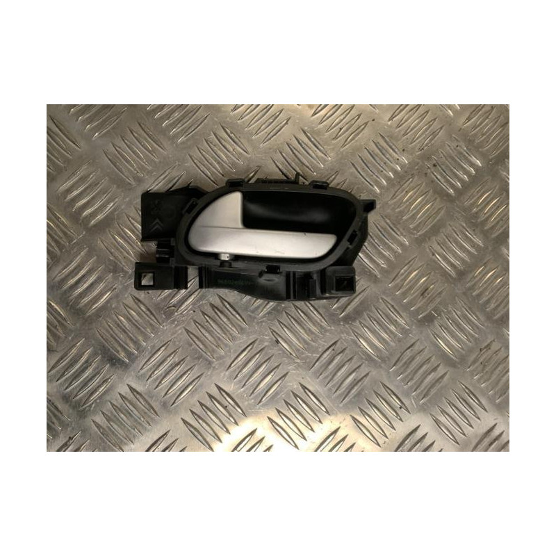 Poignee interieur arriere gauche PEUGEOT 207 PHASE 2 d’occasion