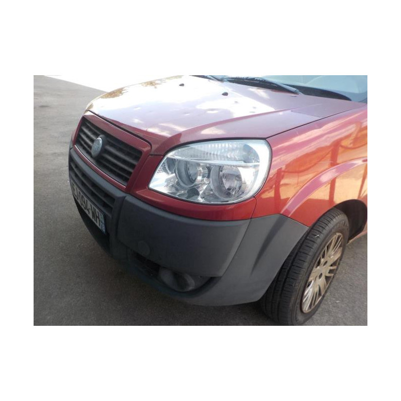 Feu arriere principal gauche (feux) FIAT DOBLO 1 PHASE 2 d’occasion