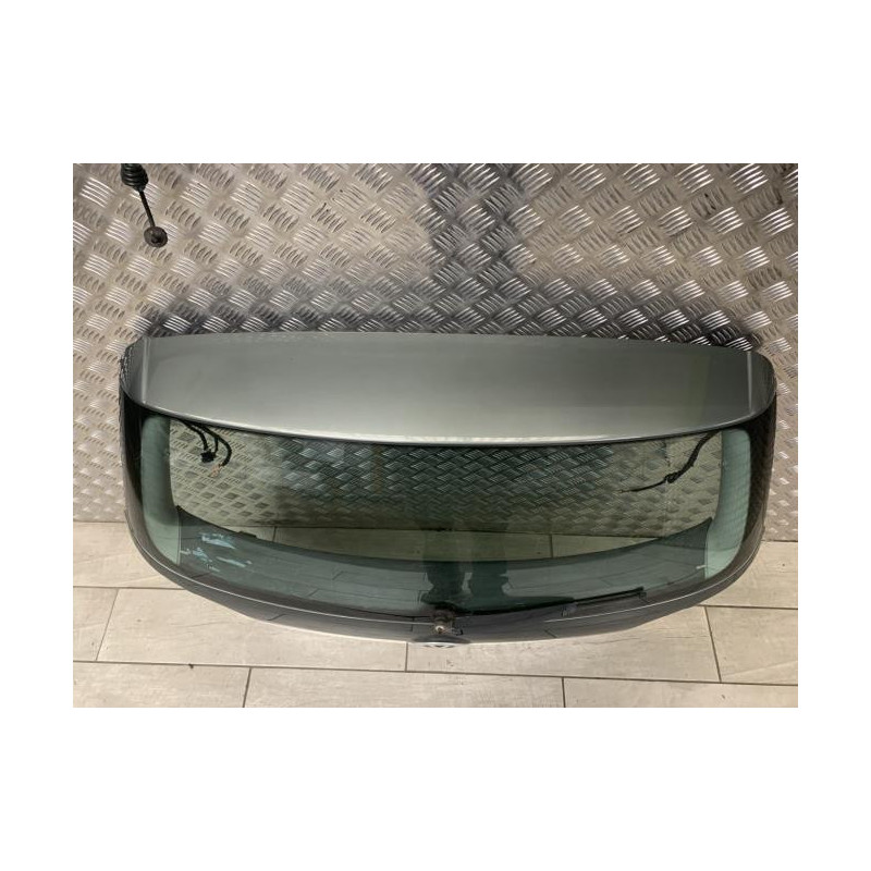 Malle/Hayon arriere VOLKSWAGEN GOLF 5 d’occasion