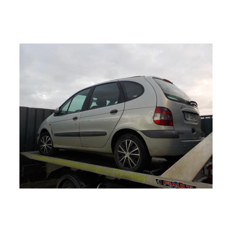 Platine feu arriere gauche RENAULT SCENIC 1 PHASE 2 d’occasion