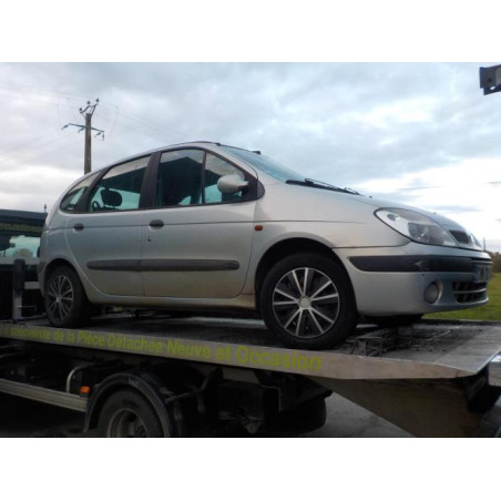 Platine feu arriere gauche RENAULT SCENIC 1 PHASE 2 d’occasion