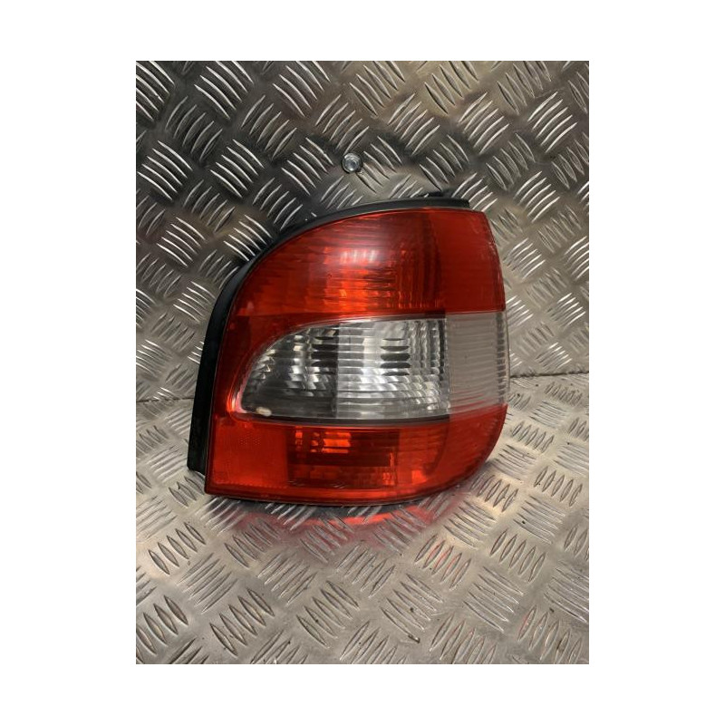 Feu arriere principal droit (feux) RENAULT SCENIC 1 PHASE 2 d’occasion