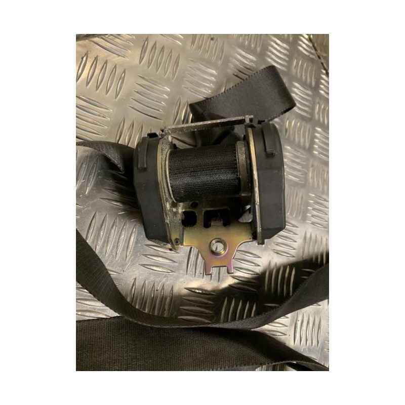 Ceinture avant gauche FORD FOCUS 1 d’occasion