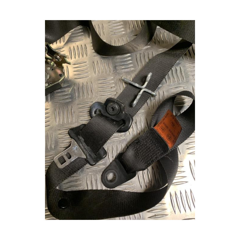 Ceinture avant droit FORD FOCUS 1 d’occasion