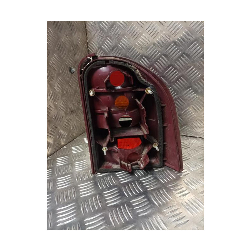 Feu arriere principal gauche (feux) FORD MONDEO 1 PHASE 2 BREAK d’occasion